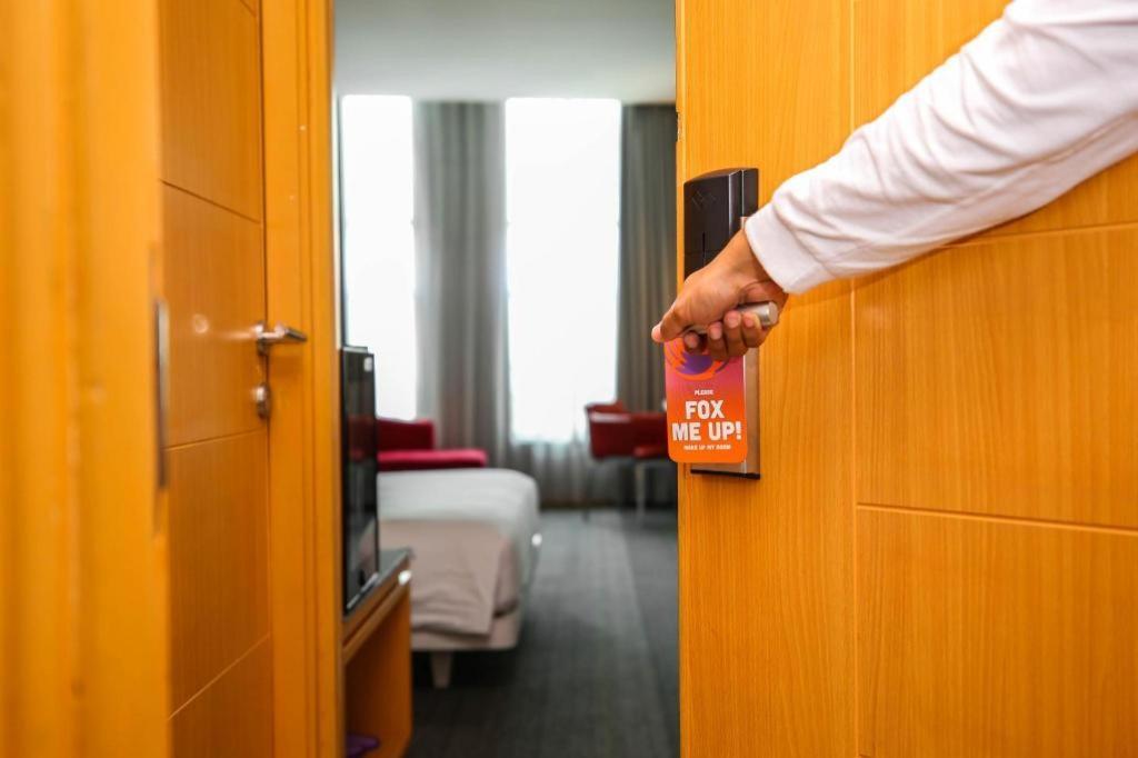 Fox Lite Hotel Metro Indah - Бандунг Экстерьер фото