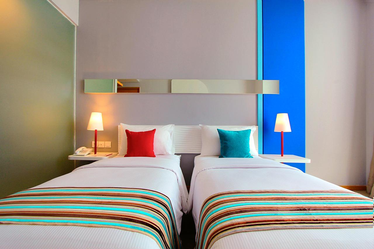 Fox Lite Hotel Metro Indah - Бандунг Экстерьер фото