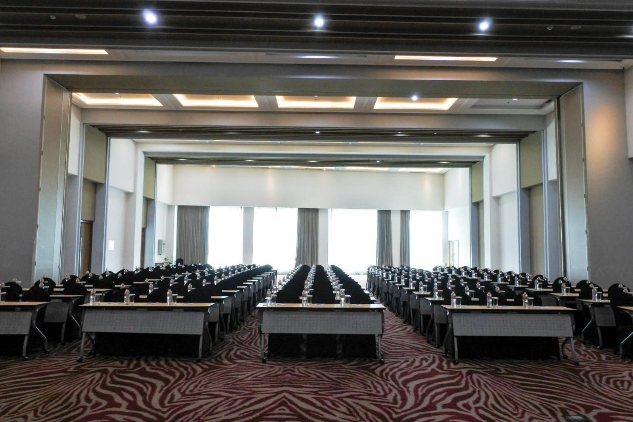 Fox Lite Hotel Metro Indah - Бандунг Экстерьер фото