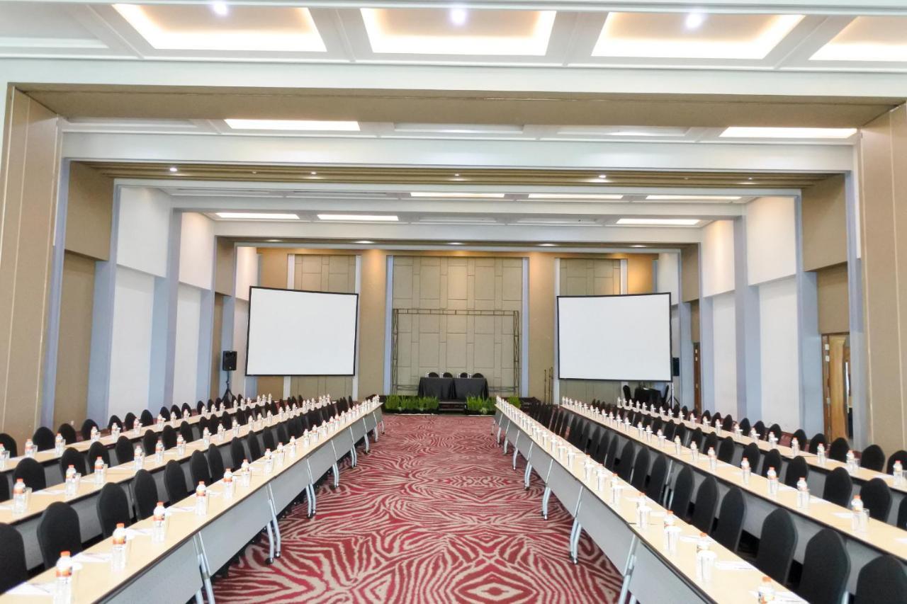 Fox Lite Hotel Metro Indah - Бандунг Экстерьер фото